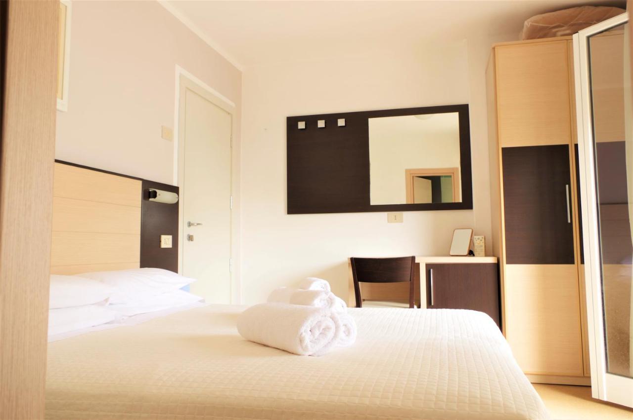 Golf & Beach Hotel Milano Marittima Bagian luar foto
