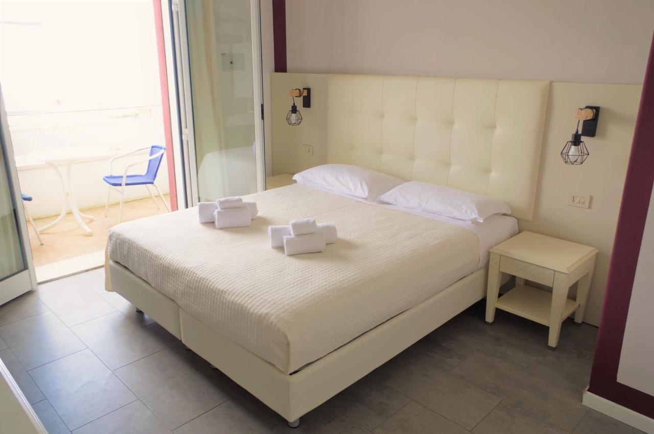 Golf & Beach Hotel Milano Marittima Bagian luar foto